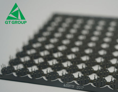 บอร์ดวงจรที่มี Pin ประกอบ