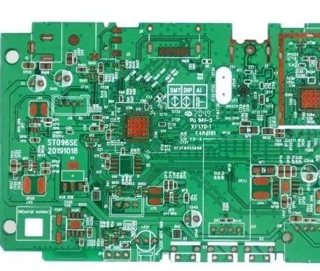 ข่าวล่าสุดของบริษัทเกี่ยวกับ วัสดุบอร์ด PCB ทั่วไปและค่าคงที่ไดอิเล็กทริก